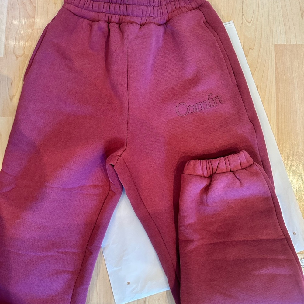 BNWT COZIEST SWEATS EVER SIZE XS FITS BIG - Picture 2 of 6